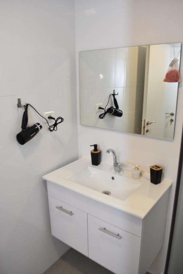 Luxury 2-Room Suite In The Center Of Downtown Haifa Exterior foto